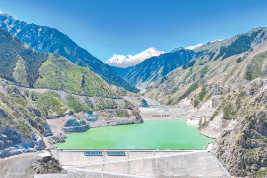 “十四五”國家電網(wǎng)發(fā)展成效①：轉(zhuǎn)型發(fā)展向新向綠